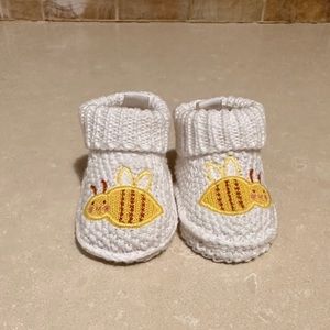 Carters Bumblebee Newborn Kitted Slippers | Baby Booties | Girl | White & Yellow